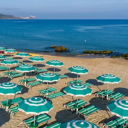 Aldeamento Turístico Club Baiaverde 3*