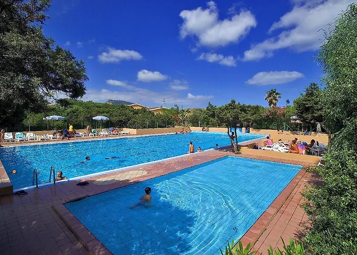 Prázdninový areál Club Baiaverde 3*